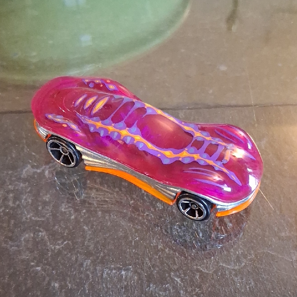 HOT WHEELS CLEAR SPEEDER